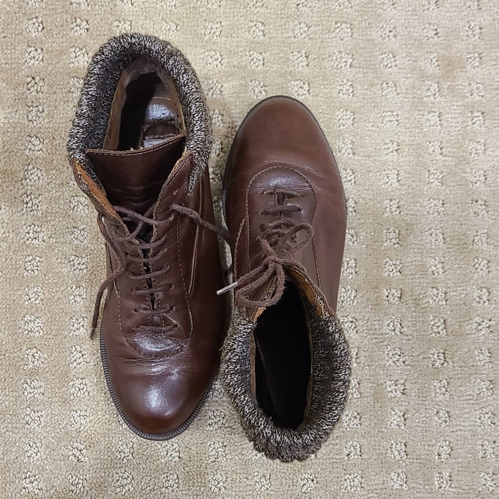 Vintage Esprit Leather Booties